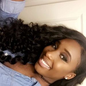 Meet your Posher, Bria